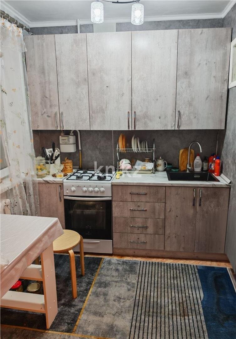 Продажа 3-комнатной квартиры, 58 м² в Караганде