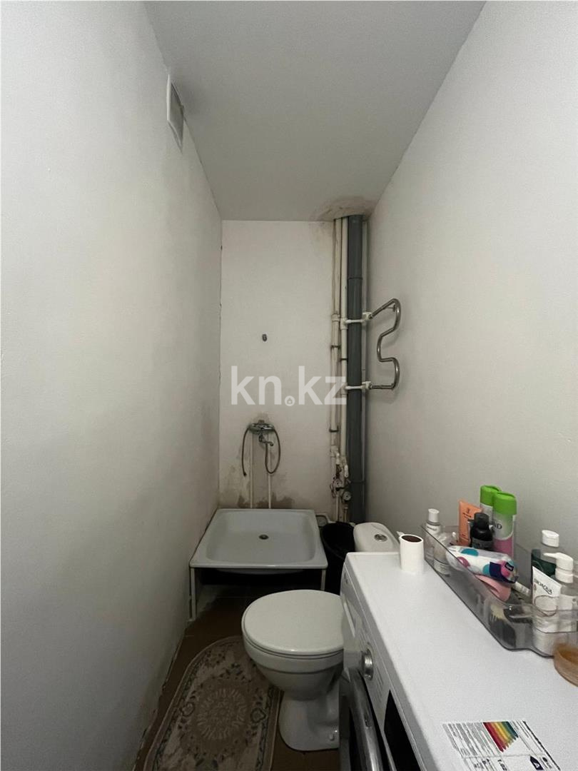 Продажа 1-комнатной квартиры, 37 м², ул. Момышулы - Продажа  однокомнатных квартир в Караганде фото 5 из 9