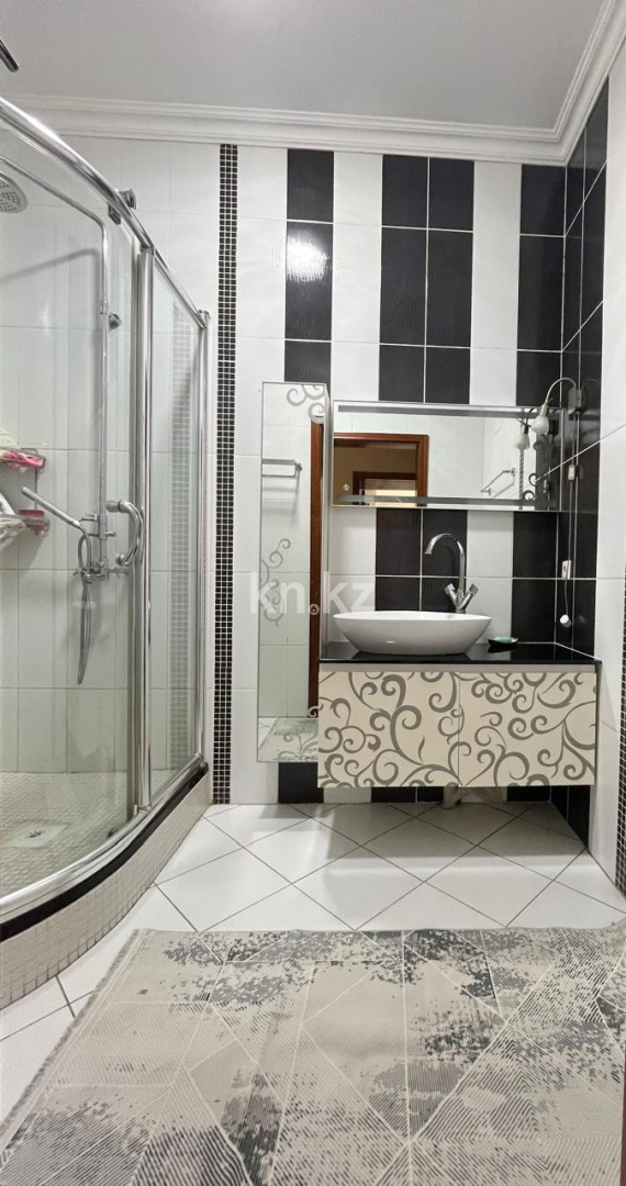 Продажа 8-комнатного дома, 306 м², мкр. Городской аэропорт - Продажа домов, коттеджей в Казахстане фото 16 из 27