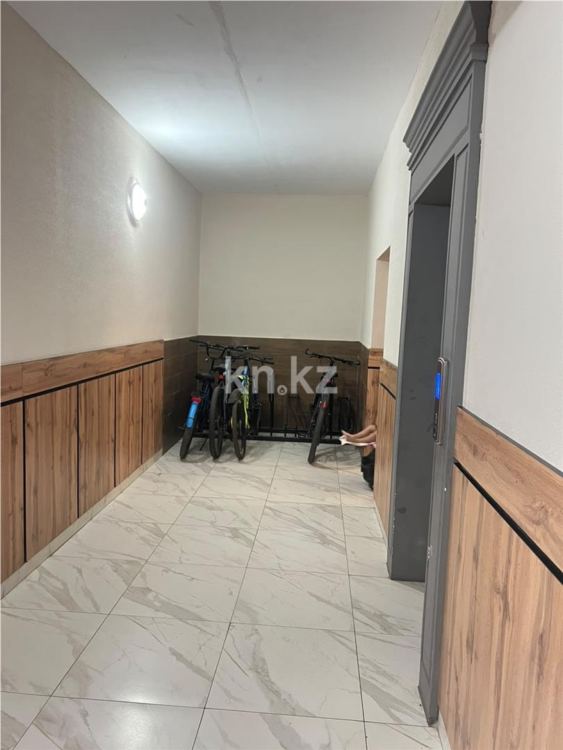 Продажа 4-комнатной квартиры, 112 м² в Караганде - фото 22