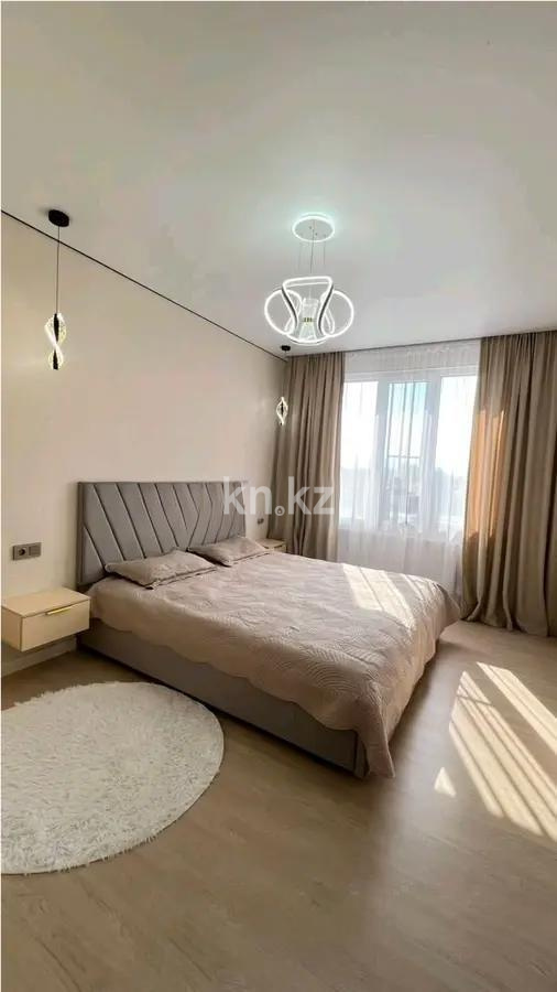 Продажа 3-комнатной квартиры, 80 м², ул. Омарова, дом  11 в Алматы - фото 3