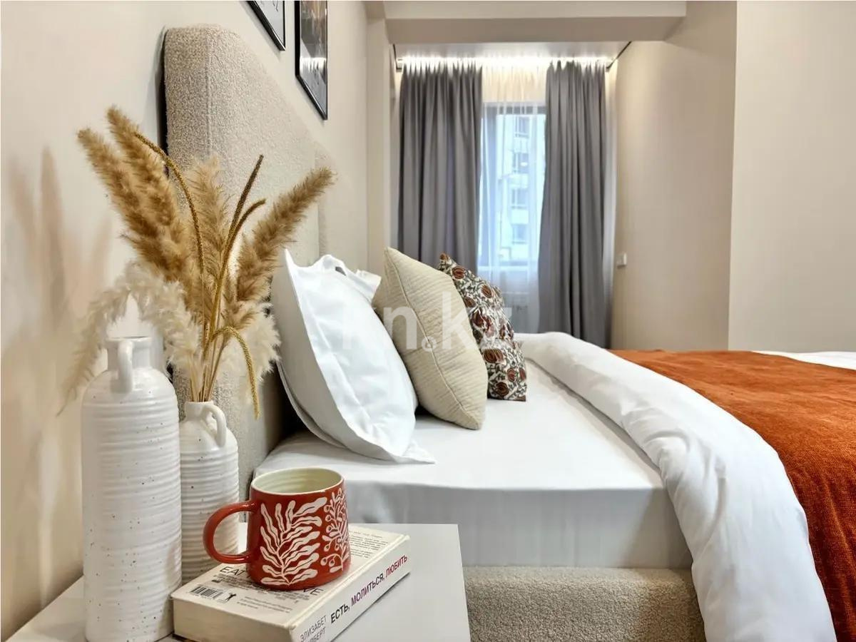 Продажа 2-комнатной квартиры, 53 м², ул. Толе би, дом  189/3 в Алматы