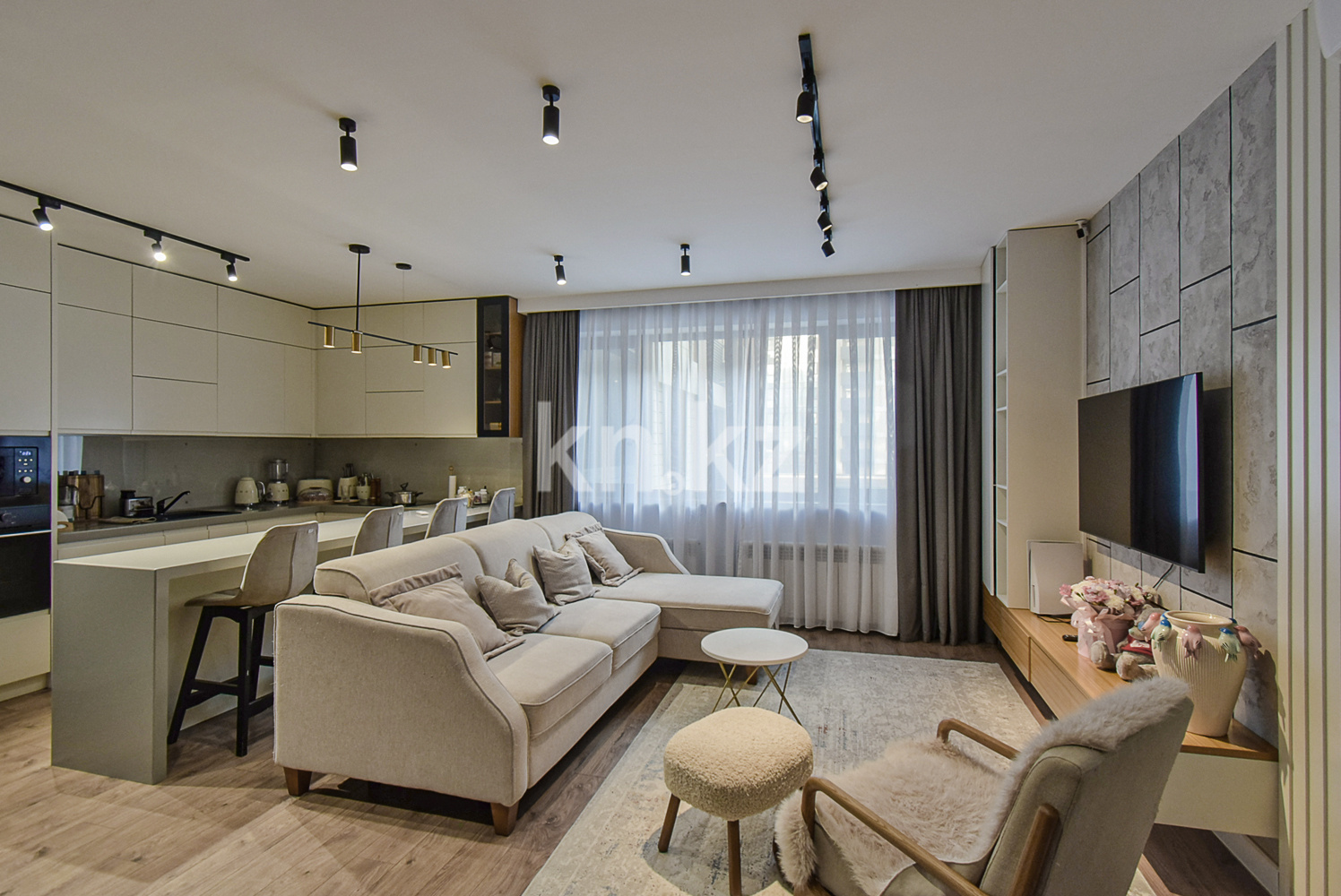 Продажа 3-комнатной квартиры, 138 м² - Продажа квартир в новостройках Алматы - страница 73 фото 2 из 31