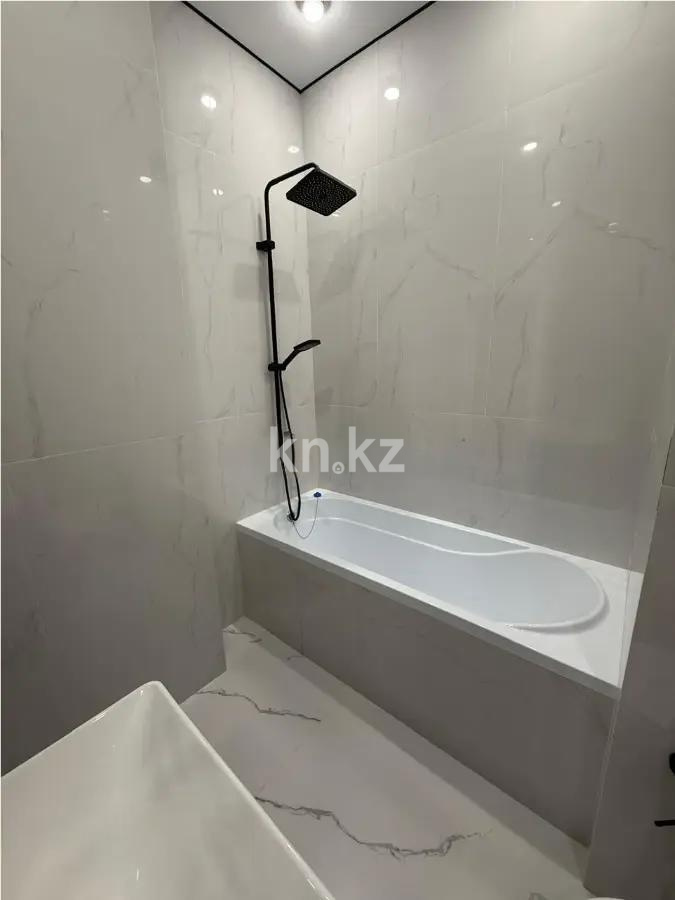 Продажа 3-комнатной квартиры, 68.2 м² в Астане - фото 4