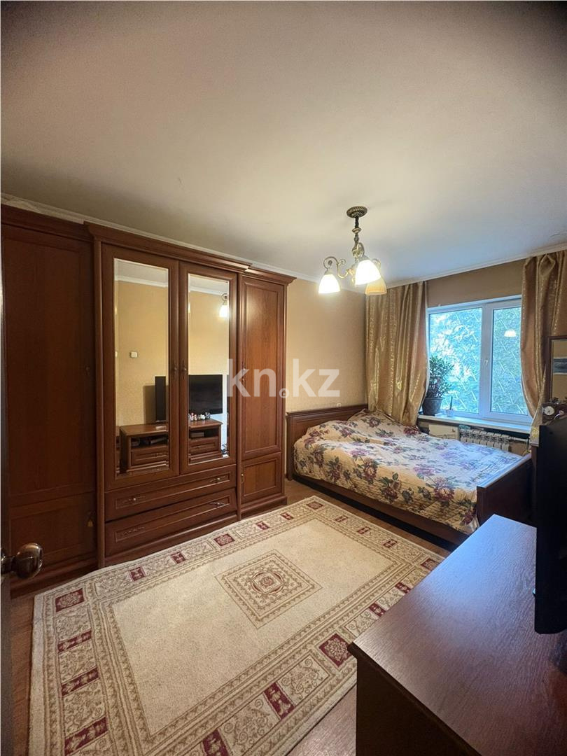 Продажа 3-комнатной квартиры, 65 м² - Продажа  трехкомнатных квартир в Караганде с фото фото 3 из 12