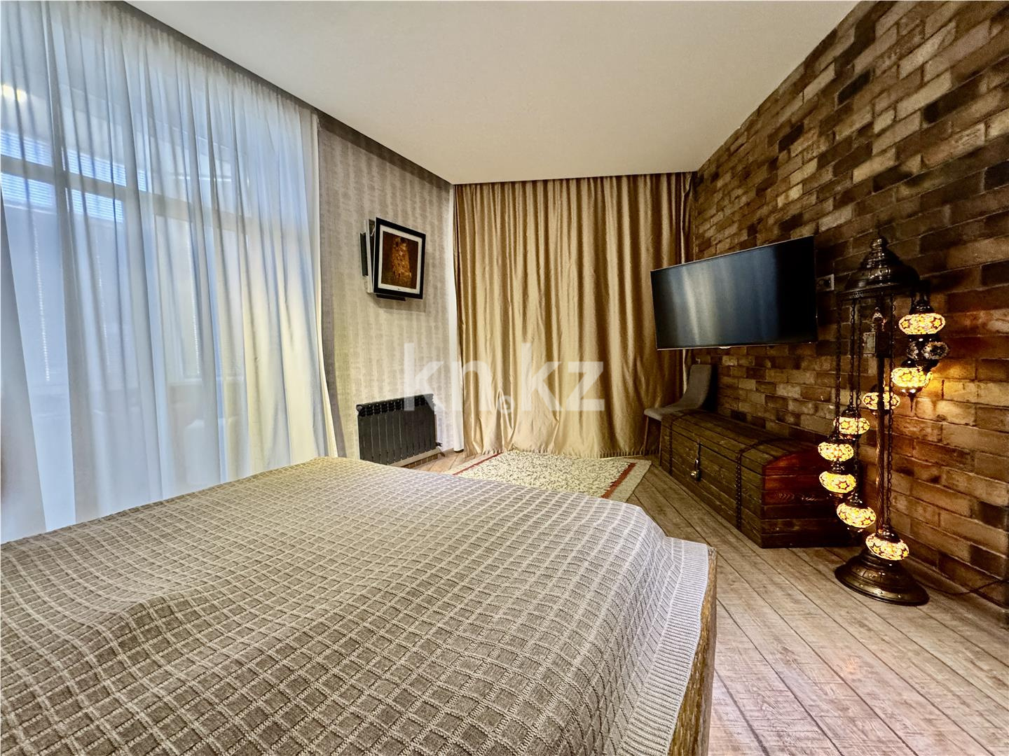 Продажа 3-комнатной квартиры, 160 м², ул. Аманжолова, дом  41 - Продажа  трехкомнатных квартир в Караганде с фото фото 17 из 52