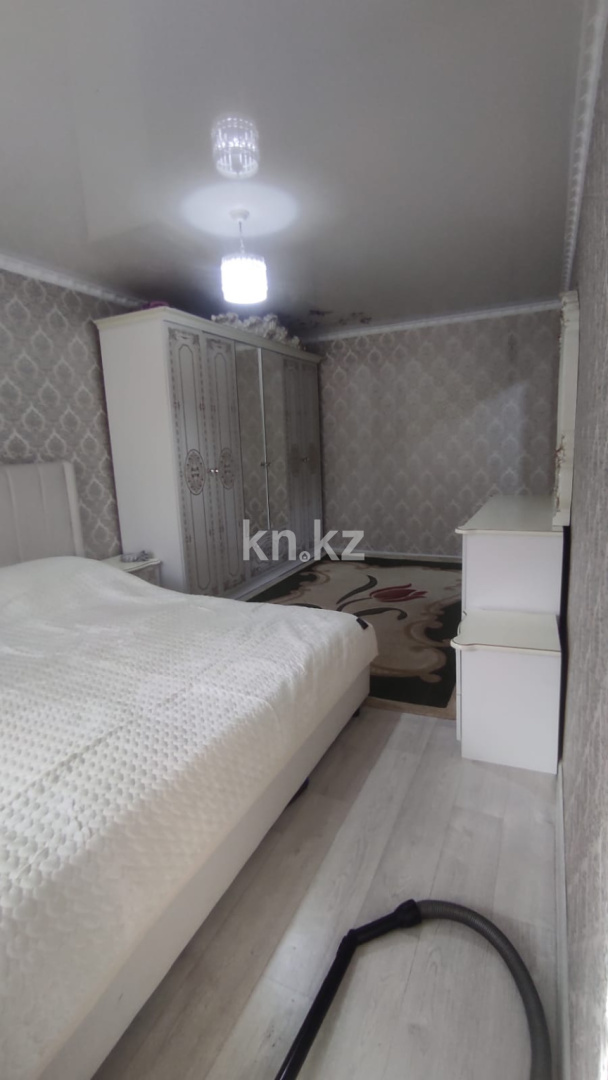 Продажа 4-комнатной квартиры, 74 м², Самал, дом  2 - Продажа и аренда недвижимости в Таразе фото 5 из 6