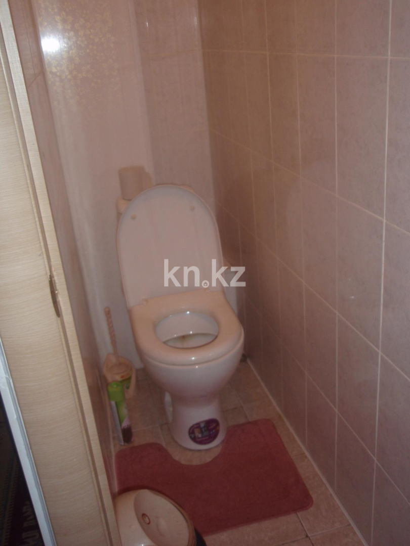 Аренда 2-комнатной квартиры посуточно, 52 м², Достык проспект - Аренда  двухкомнатных квартир посуточно в Уральске без посредников с фото фото 6 из 6