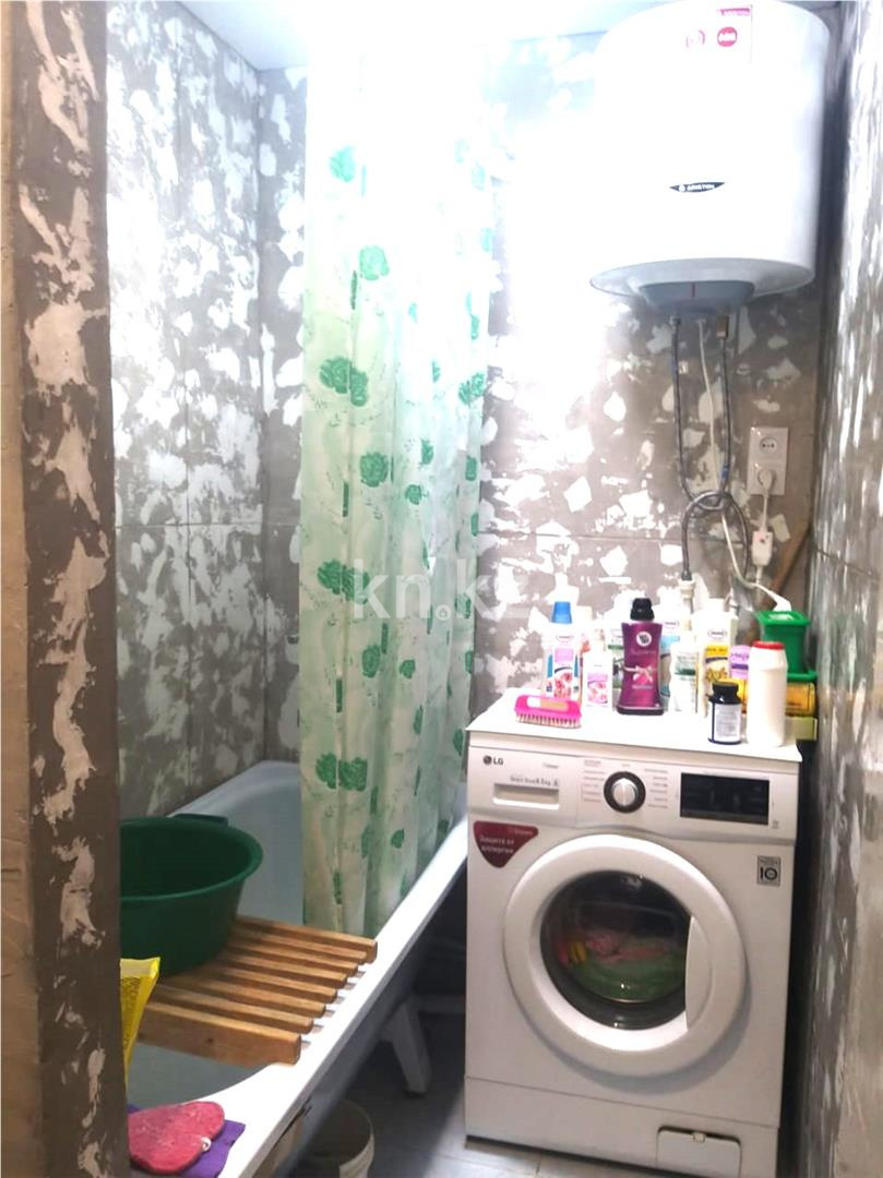 Продажа 3-комнатной квартиры, 62 м², ул. Язева - Продажа  трехкомнатных квартир в Караганде фото 9 из 18