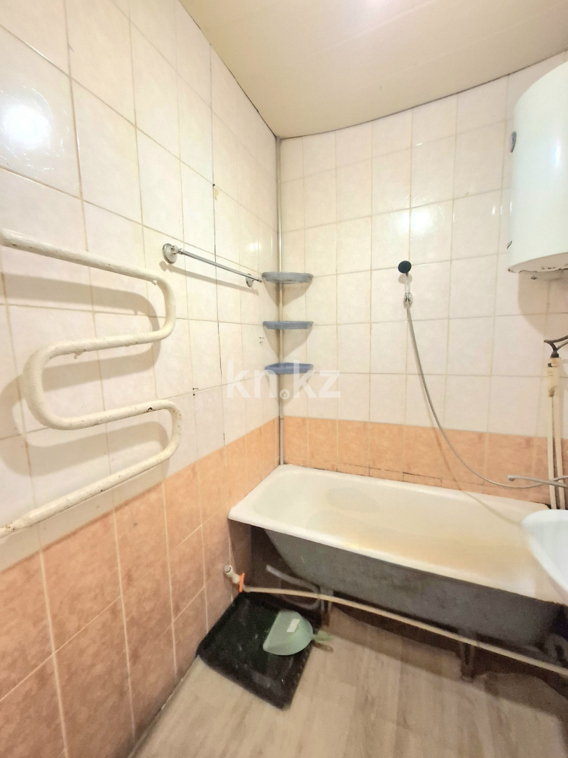 Продажа 2-комнатной квартиры, 42 м² - Продажа двухкомнатных квартир в Караганде - страница 3 фото 12 из 14