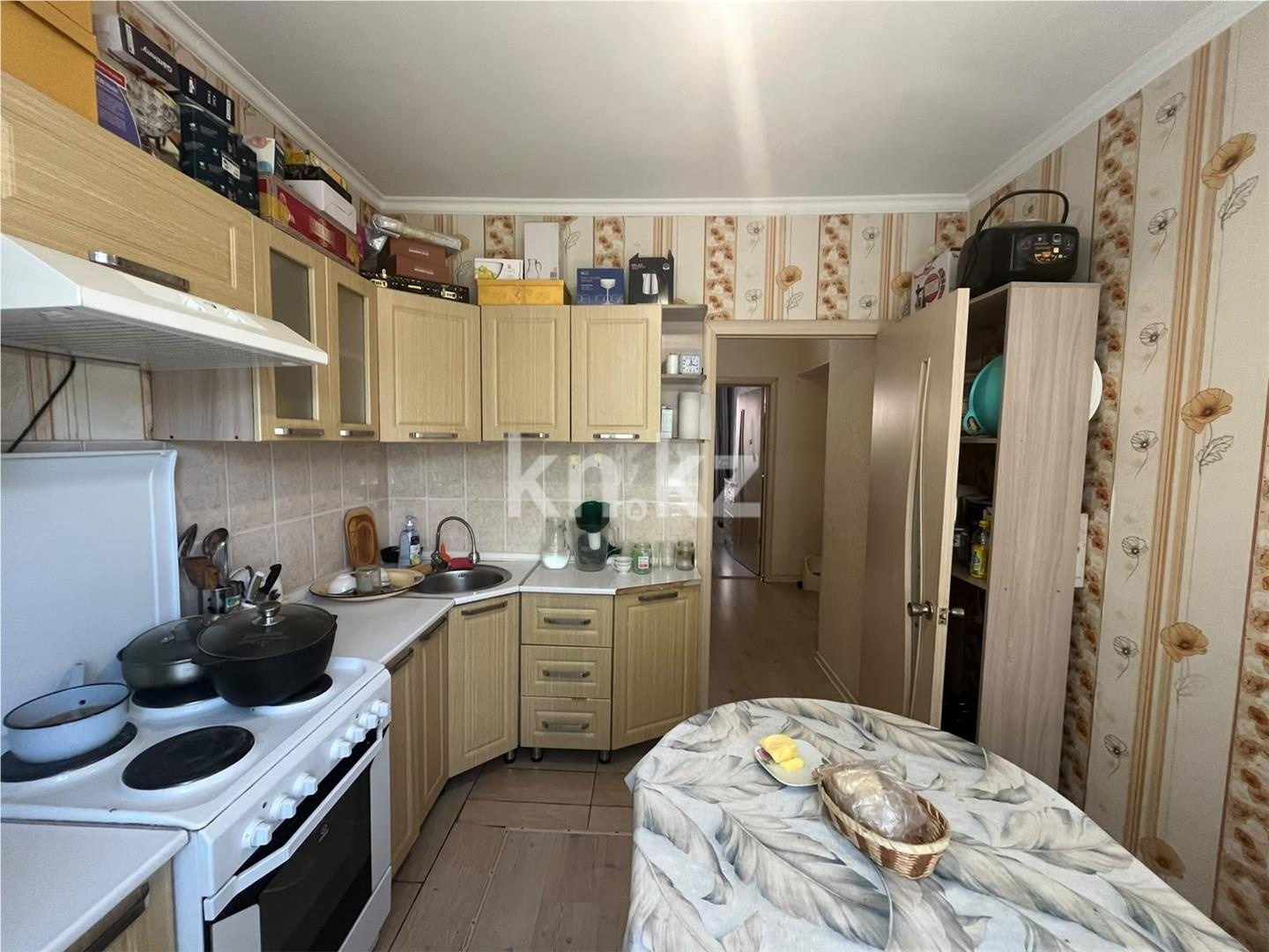 Продажа 3-комнатной квартиры, 63 м² - Продажа трехкомнатных квартир на Юго-Востоке Караганды фото 1 из 18