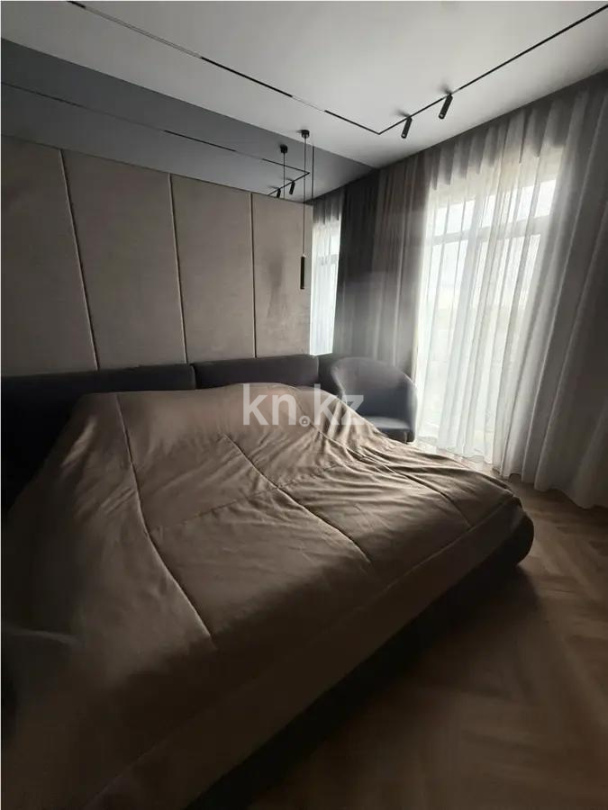 Продажа 4-комнатной квартиры, 157 м², ул. Аманжолова, дом  14/1 - Продажа  четырехкомнатных квартир в Караганде без посредников фото 3 из 11