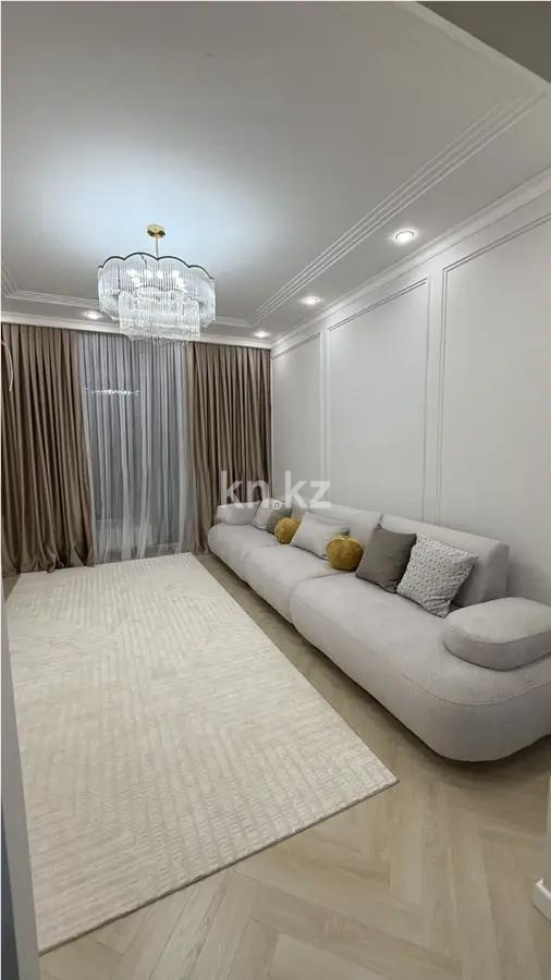 Продажа 3-комнатной квартиры, 70 м², пр. Мангилик Ел, дом  62 - Продажа квартир в Казахстане фото 1 из 6