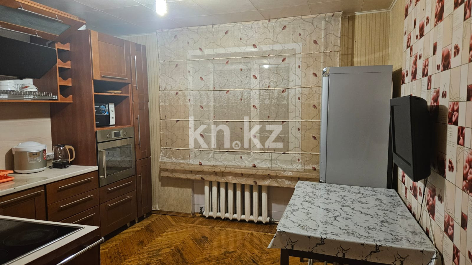 Аренда 4-комнатной квартиры посуточно, 110 м², пр. Момышулы, дом  54/1 - Аренда жилой и коммерческой недвижимости в Темиртау фото 3 из 40