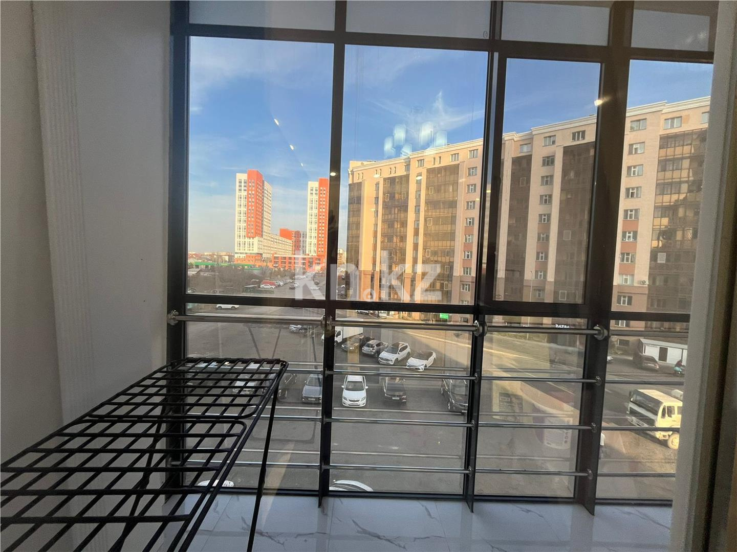 Продажа 3-комнатной квартиры, 95 м², пр. Кошкарбаева в Астане - фото 12