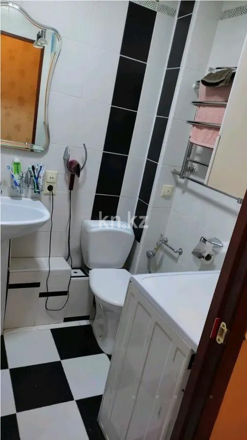 Продажа 3-комнатной квартиры, 60 м², мкр-н 12, дом  14 в Алматы - фото 5