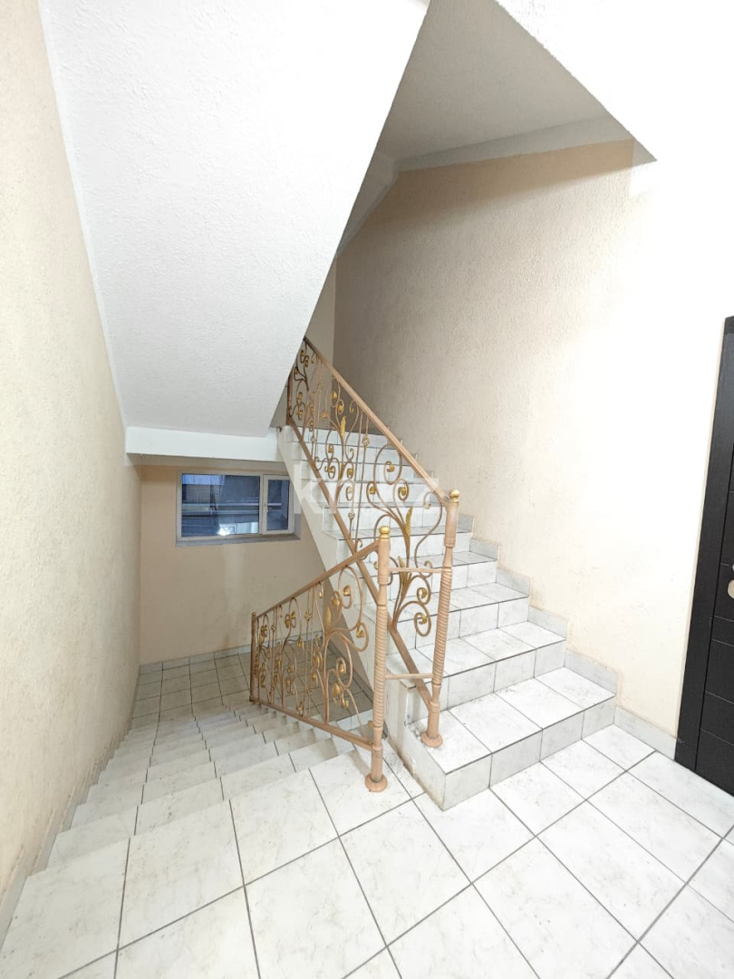 Продажа 3-комнатной квартиры, 82 м², ул. Муканова, дом  43/21 - Продажа квартир в Караганде фото 15 из 17