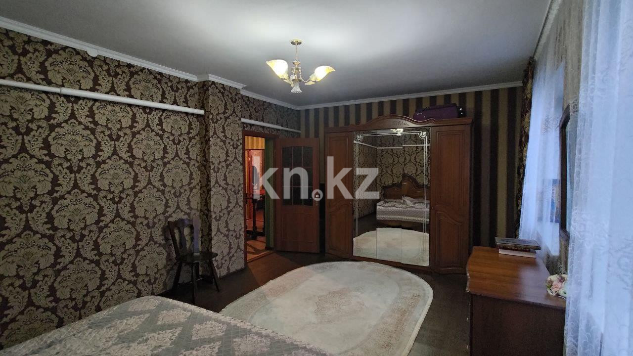 Продажа 6-комнатного дома, 300 м², ул. Экибастузская - Продажа домов, коттеджей в Караганде с фото фото 13 из 29