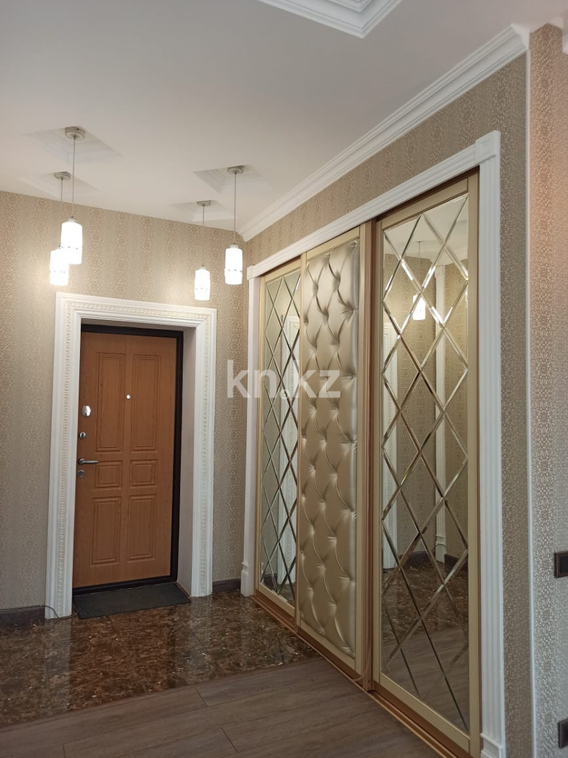 Продажа 2-комнатной квартиры, 60 м², ул. Ержанова, дом  18/6 - Продажа квартир в Караганде с фото фото 11 из 14