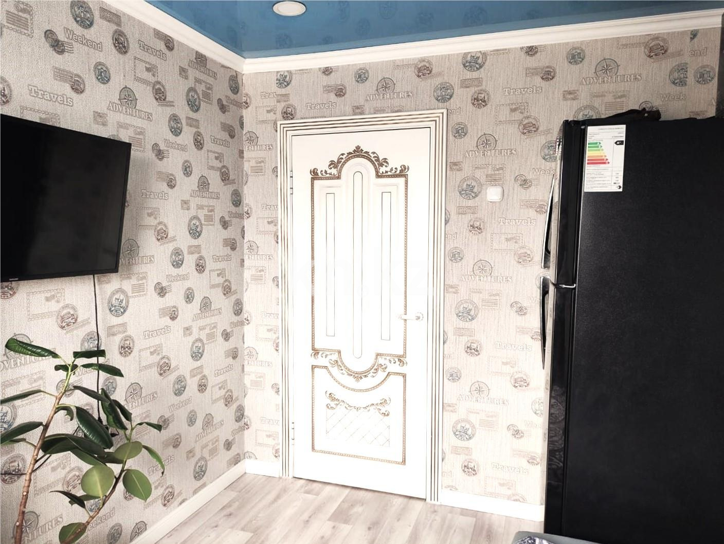 Продажа 4-комнатной квартиры, 60 м² - Продажа четырехкомнатных квартир в Городе Караганды - страница 2 фото 6 из 14