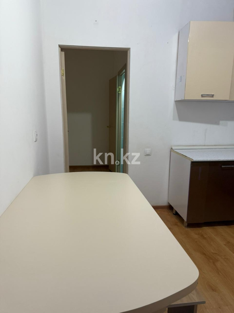 Аренда 1-комнатной квартиры, 40 м² - Аренда однокомнатных квартир помесячно в Астане - страница 3 фото 3 из 10