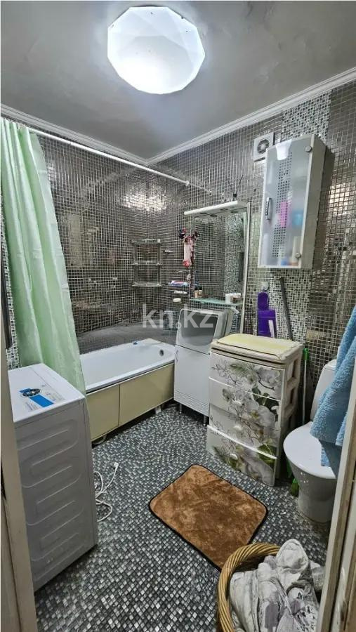 Продажа 2-комнатной квартиры, 42.7 м², ул. Габдуллина, дом  90 в Алматы - фото 4