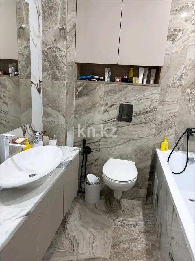 Продажа 4-комнатной квартиры, 105 м², ул. Нажимеденова, дом  14 в Астане - фото 6