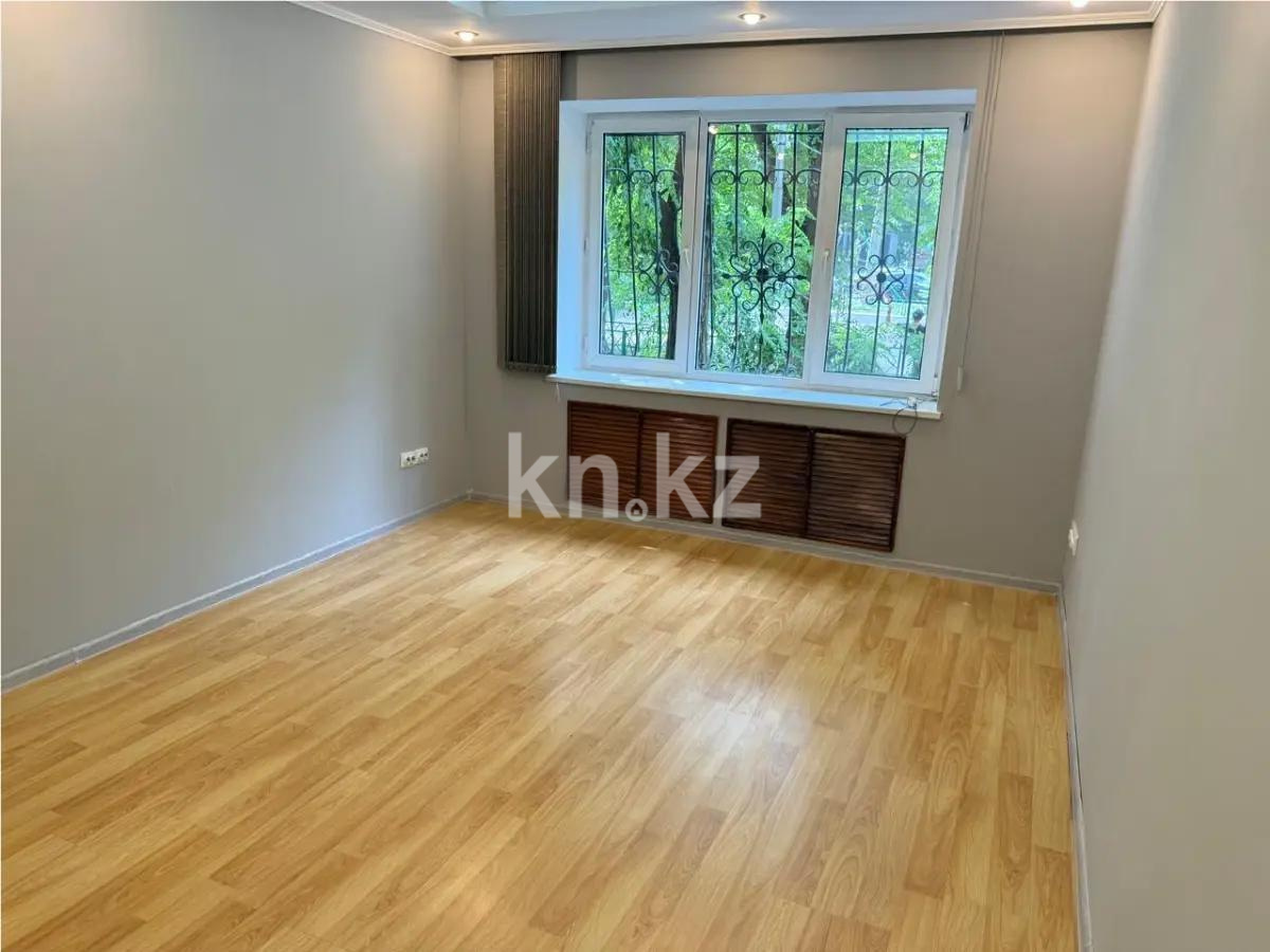 Продажа 3-комнатной квартиры, 77 м², ул. Кабанбай батыра, дом  260 - Продажа квартир в Алматы фото 1 из 2