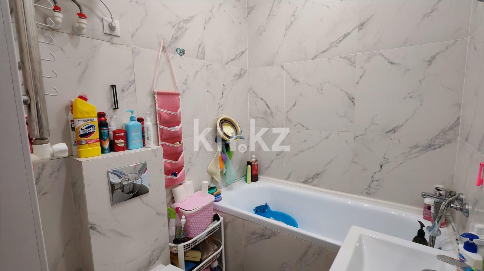 Продажа 2-комнатной квартиры, 68 м², ул. Ашимова - Продажа  двухкомнатных квартир в Караганде фото 20 из 22