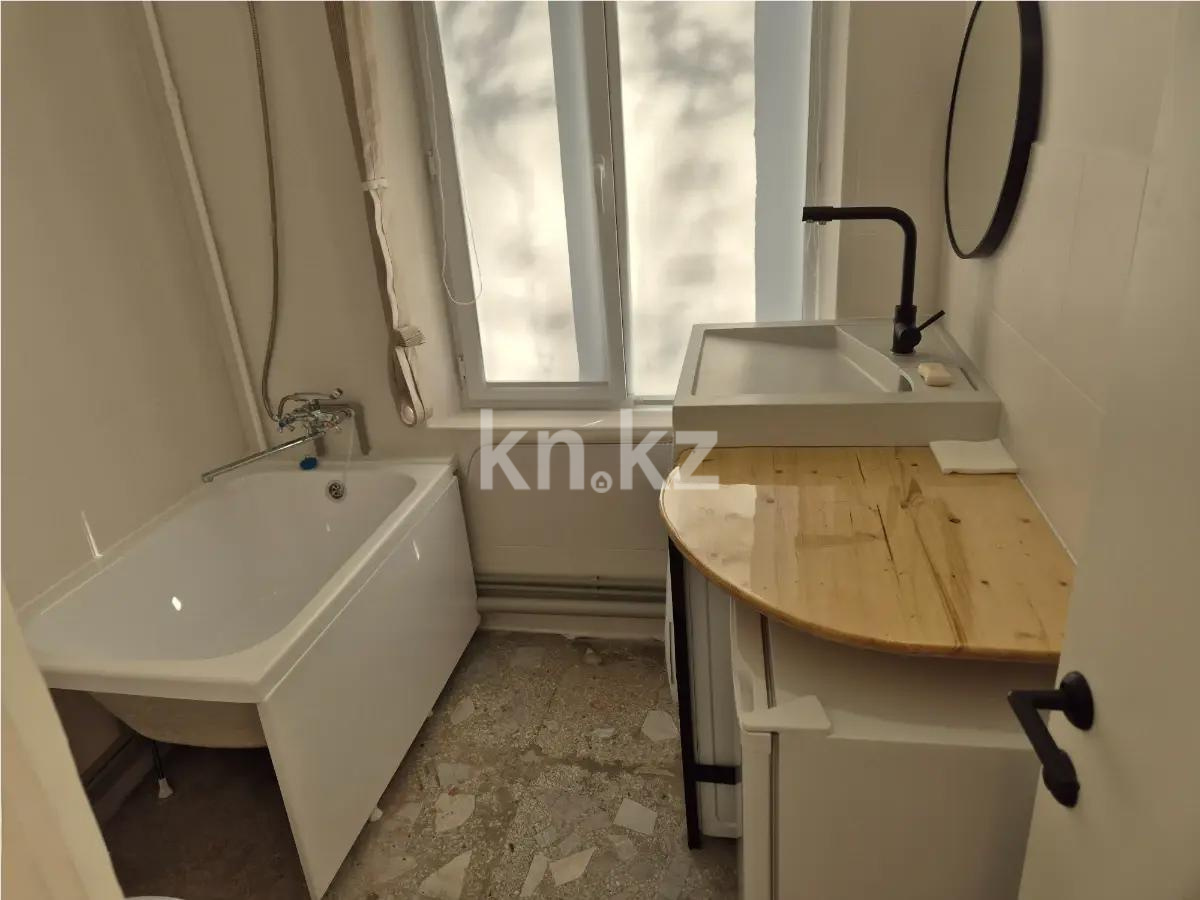 Продажа 1-комнатной квартиры, 15 м², ул. Жарокова, дом  217а в Алматы - фото 2