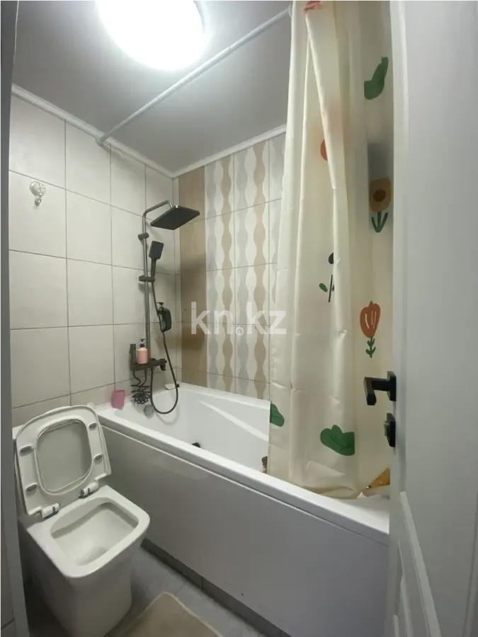 Продажа 3-комнатной квартиры, 48 м², мкр-н Аккент, дом  100 - Продажа  трехкомнатных квартир в Алматы без посредников фото 3 из 4