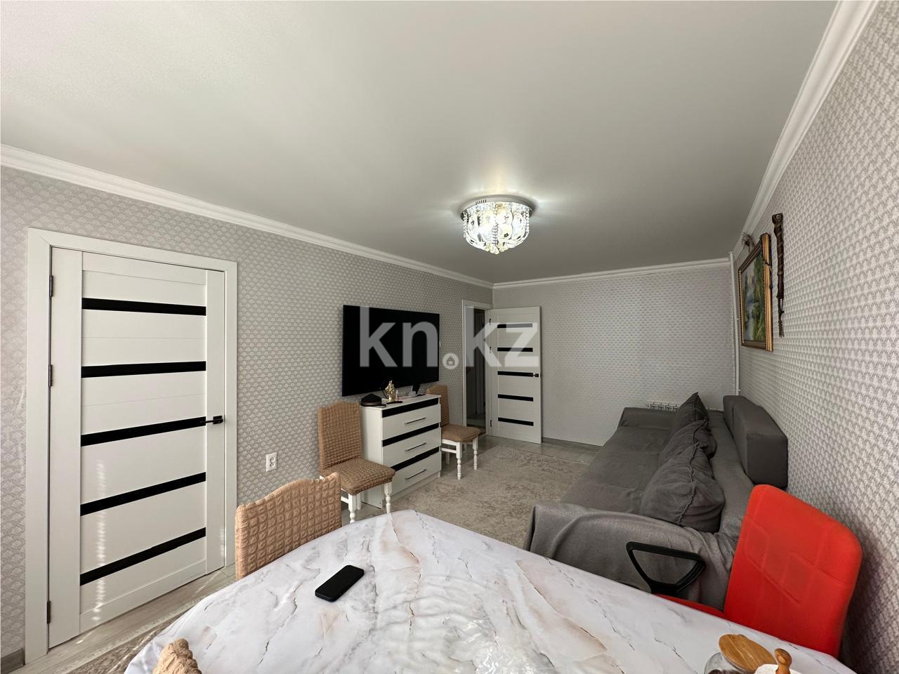 Продажа 3-комнатной квартиры, 61 м², мкр-н 4-й - Продажа  трехкомнатных квартир в Темиртау фото 1 из 14