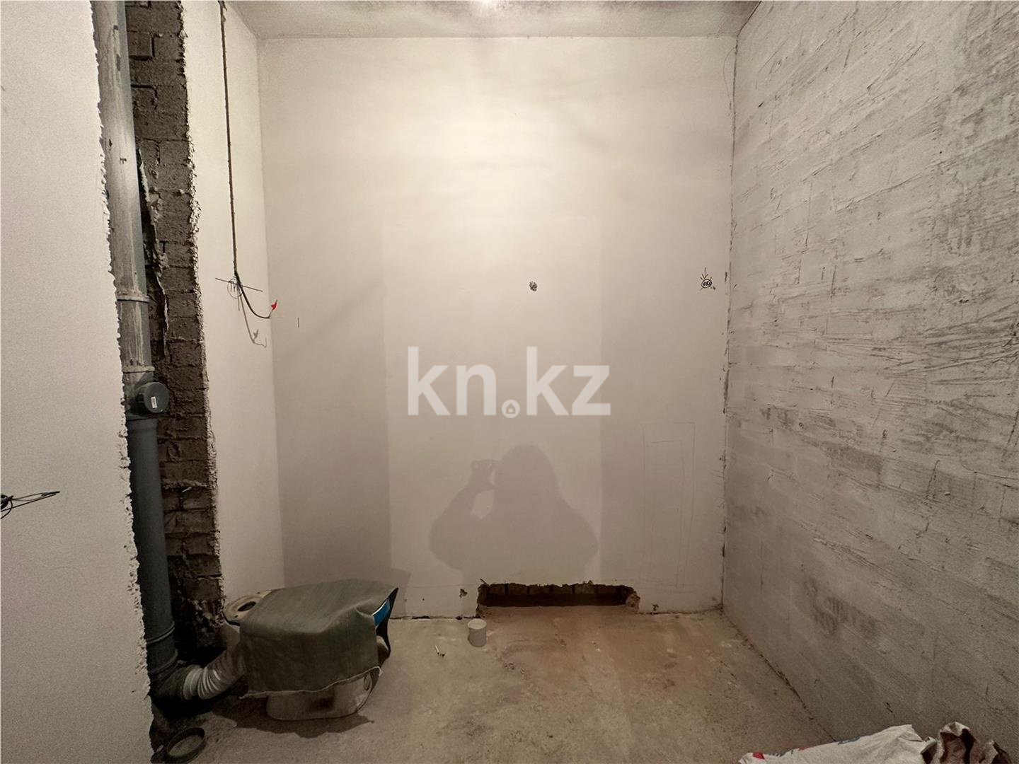 Продажа 3-комнатной квартиры, 104 м², пр. Шахтеров, дом  73/1 - Продажа  трехкомнатных квартир в Караганде фото 4 из 15