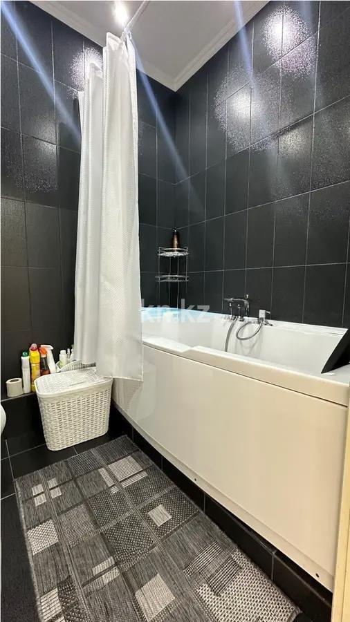 Продажа 2-комнатной квартиры, 52.5 м² в Алматы - фото 3