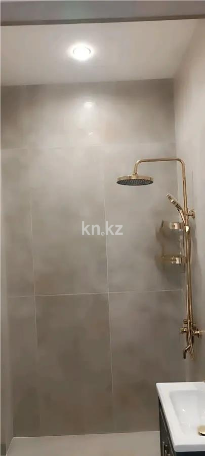 Продажа 3-комнатной квартиры, 107 м² в Алматы - фото 2