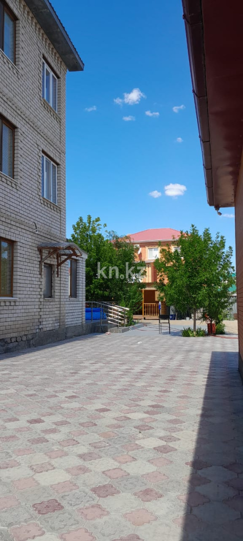 Продажа 8-комнатного дома, 338 м², ул. Кастеева, дом  13 - Продажа и аренда недвижимости в Атырау фото 8 из 18