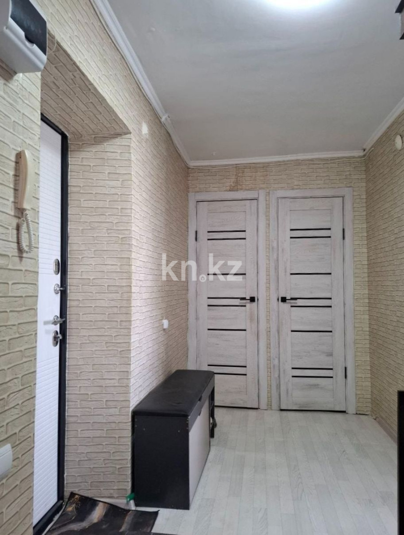 Продажа 3-комнатной квартиры, 52.4 м² - Продажа квартир в Усть-Каменогорске фото 6 из 12