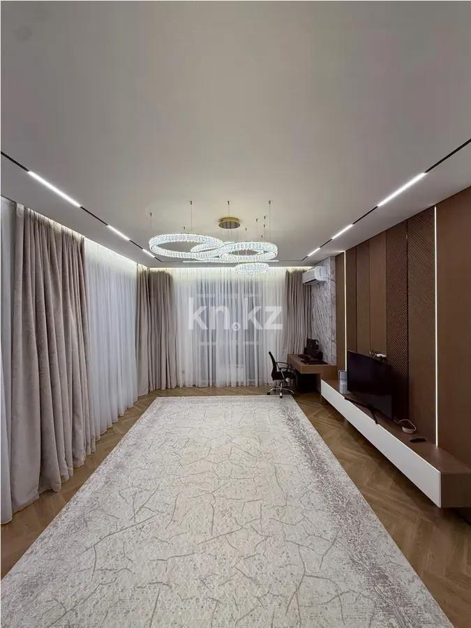 Продажа 4-комнатной квартиры, 143 м², ул. Жандосова, дом  108/1 - Продажа  четырехкомнатных квартир в новостройках Алматы без посредников фото 1 из 7