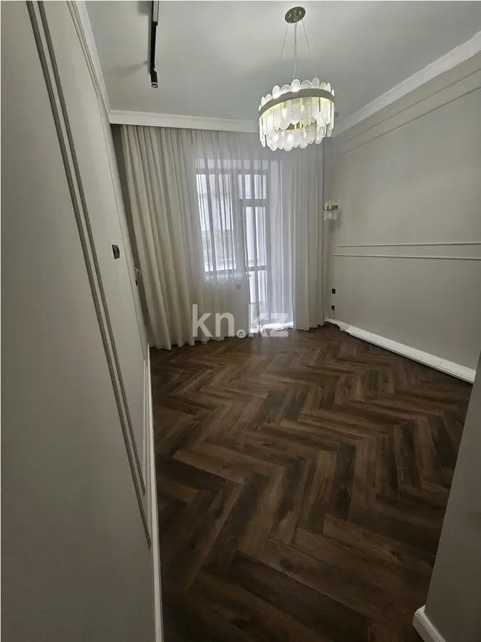 Продажа 4-комнатной квартиры, 120 м², ул. Кенесары, дом  6 стр в Астане - фото 2