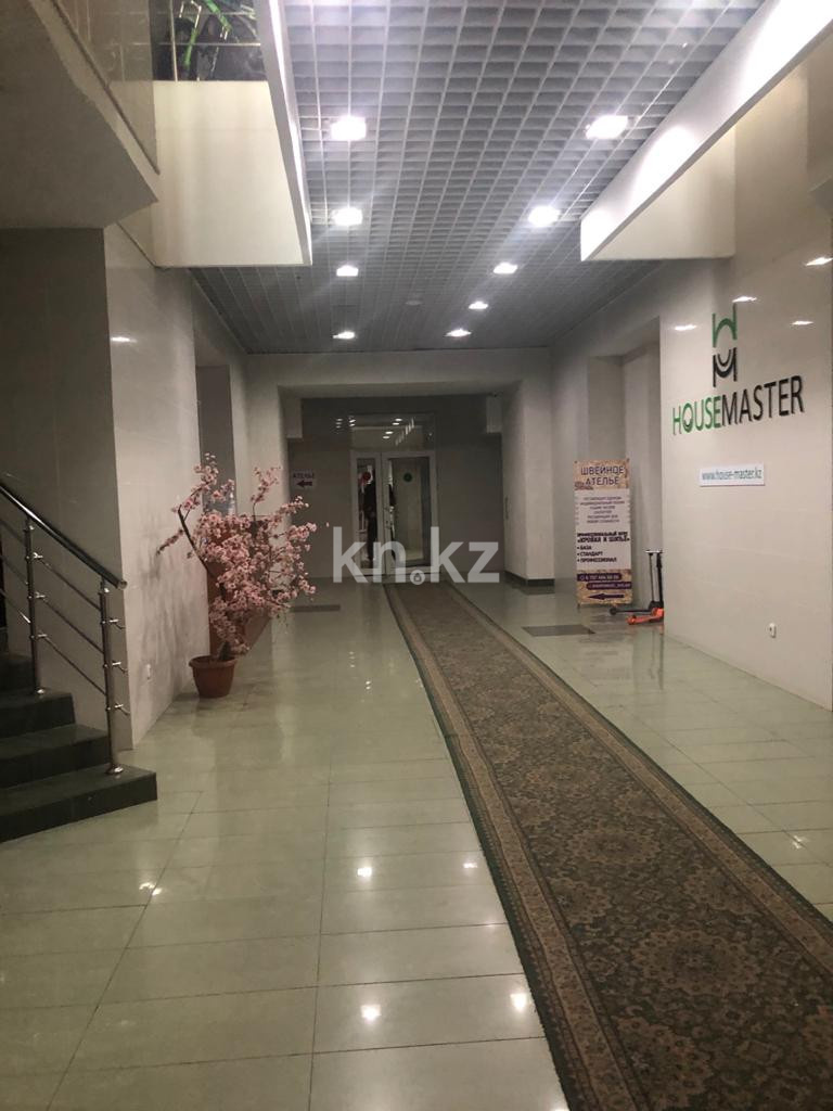 Аренда 1-комнатной квартиры, 42 м², ул. Достык, дом  5 - Аренда квартиры помесячно в Астане фото 2 из 10