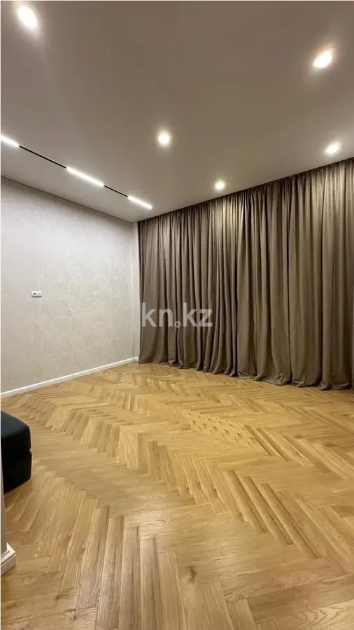 Продажа 2-комнатной квартиры, 70 м², ул. Салыкова, дом  40 в Алматы