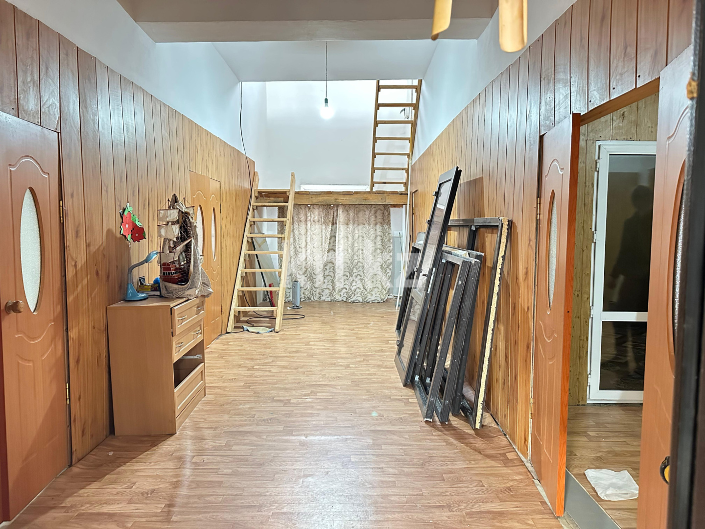 Продажа 6-комнатного дома, 475 м² - Продажа домов, коттеджей в Караганде - страница 2 фото 4 из 12