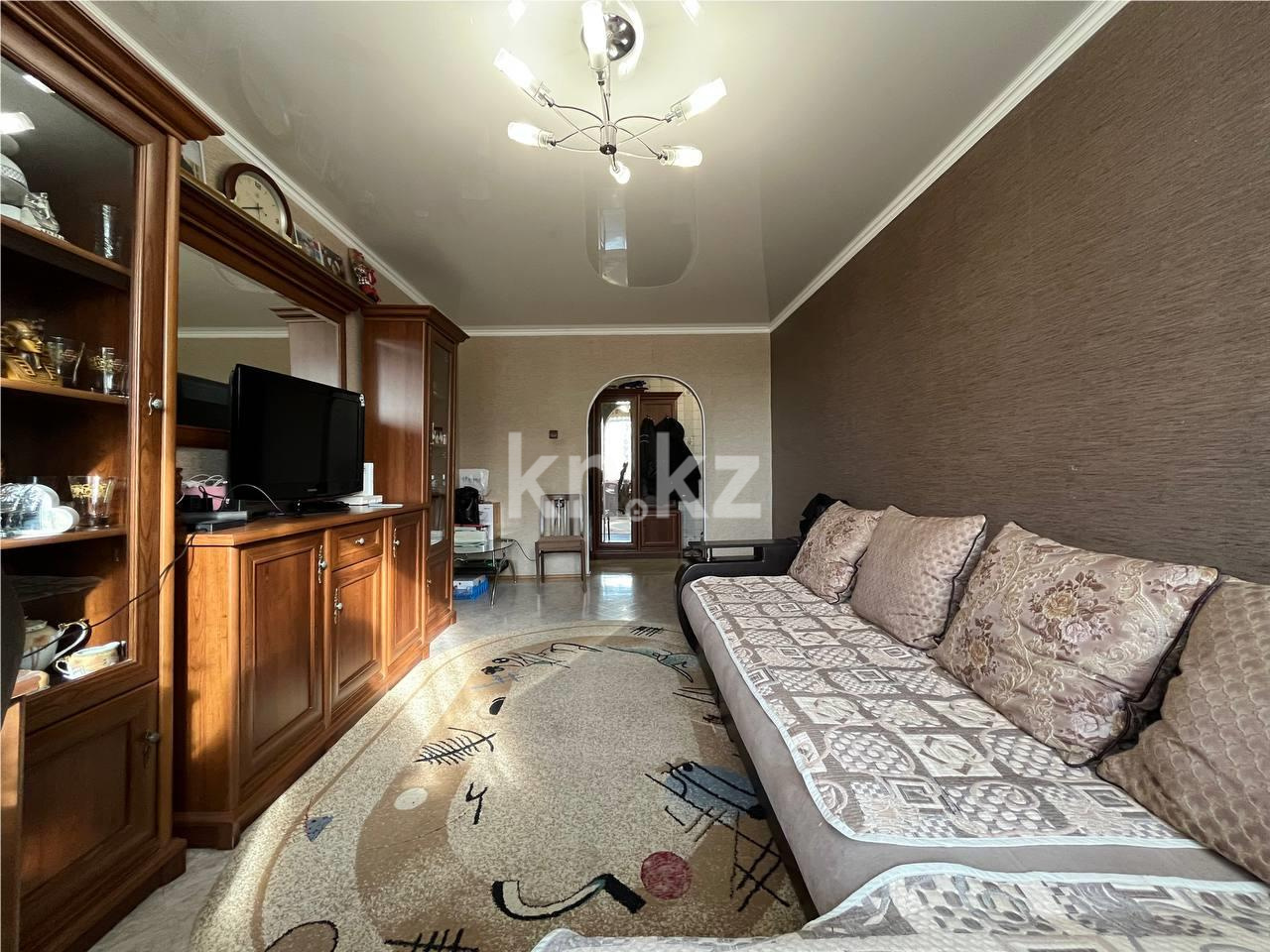 Продажа 3-комнатной квартиры, 65 м², мкр-н 8-й - Продажа  трехкомнатных квартир в Темиртау фото 1 из 18