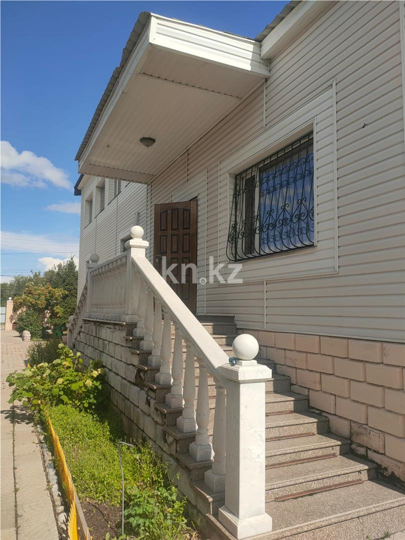 Продажа 4-комнатного дома, 404 м², мкр-н Отрадное - Продажа домов, коттеджей в Казахстане фото 1 из 24