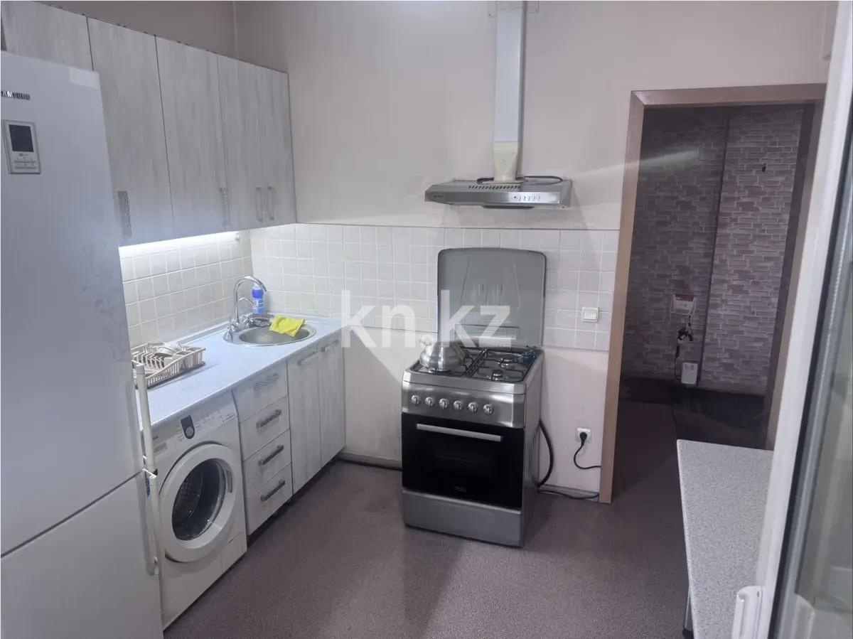 Продажа 1-комнатной квартиры, 40 м² - Продажа квартир в кирпичном доме в Алматы - страница 2 фото 2 из 4