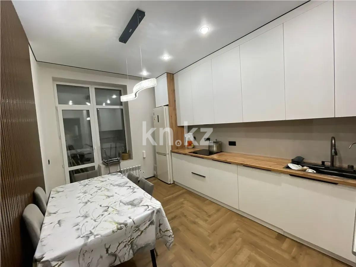 Продажа 3-комнатной квартиры, 93 м², ул. Нарикбаева, дом  14 в Астане - фото 4