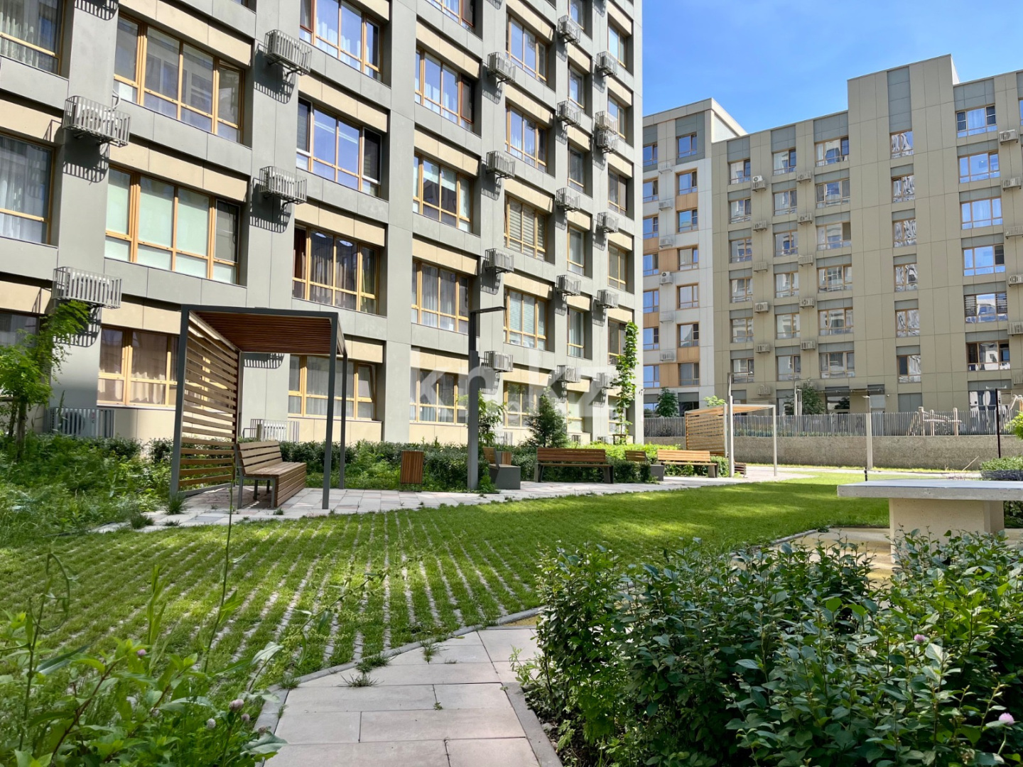 Продажа 1-комнатной квартиры, 35 м² в Алматы - фото 12