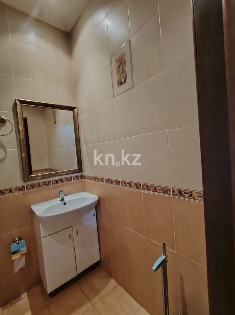 Аренда 2-комнатной квартиры, 70 м², ул. Сарайшык, дом  40 - Аренда  двухкомнатных квартир помесячно в Астане с фото фото 16 из 16