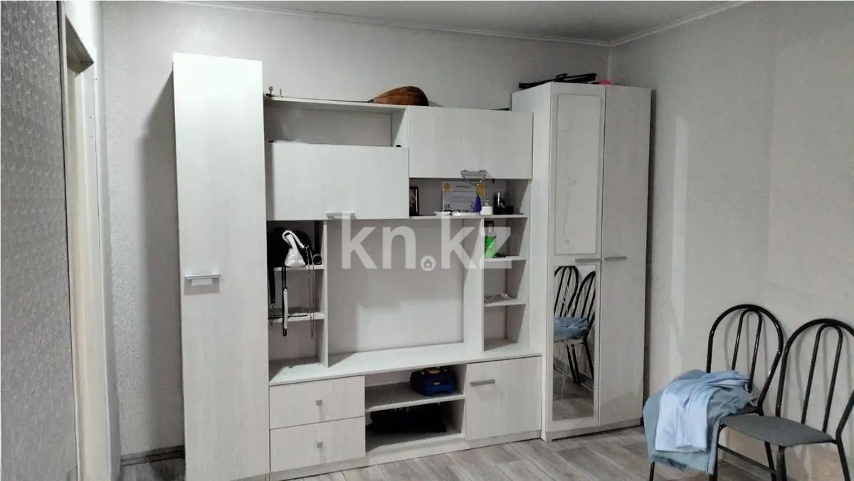 Продажа 1-комнатной квартиры, 35 м², 15 мкр., дом  26/3 - Продажа  однокомнатных квартир в Караганде с фото фото 1 из 5