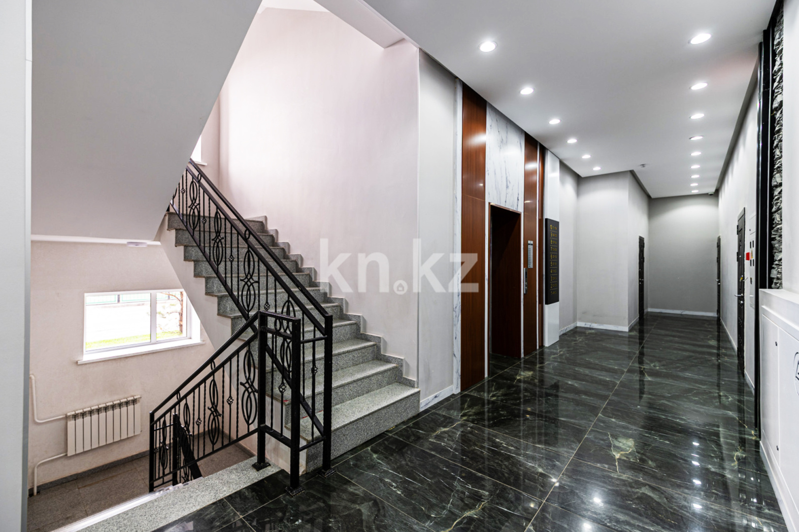 Продажа 1-комнатной квартиры, 40 м², ул. Бокейхана, дом  11/1 в Астане - фото 13